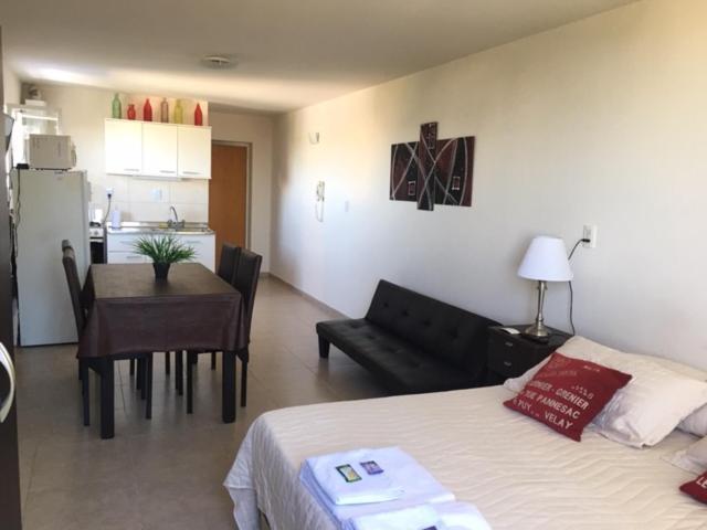 Apartamento Metros Peatonal, Precioso Departamento, En Km0 Mendoza