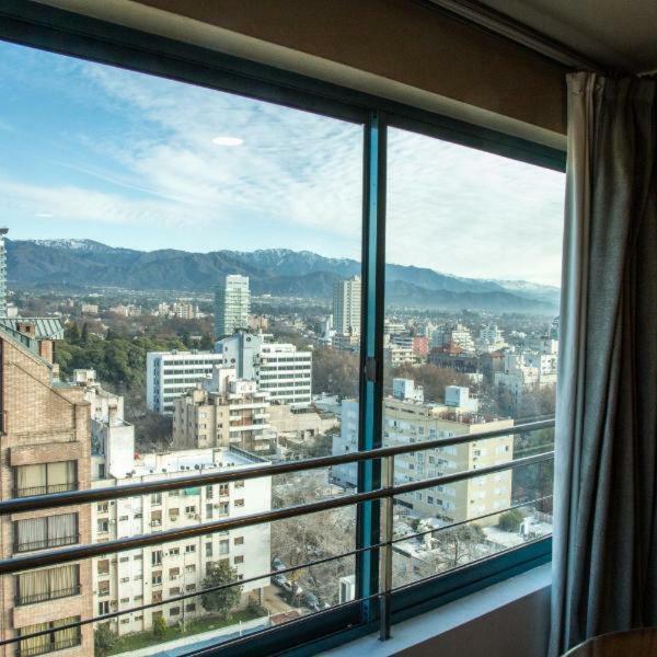 Apartamento Lujoso Departamento En Inmejorable Zona En Con Vista A La Montaña