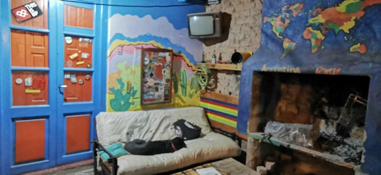Longboard House Hostal Mendoza