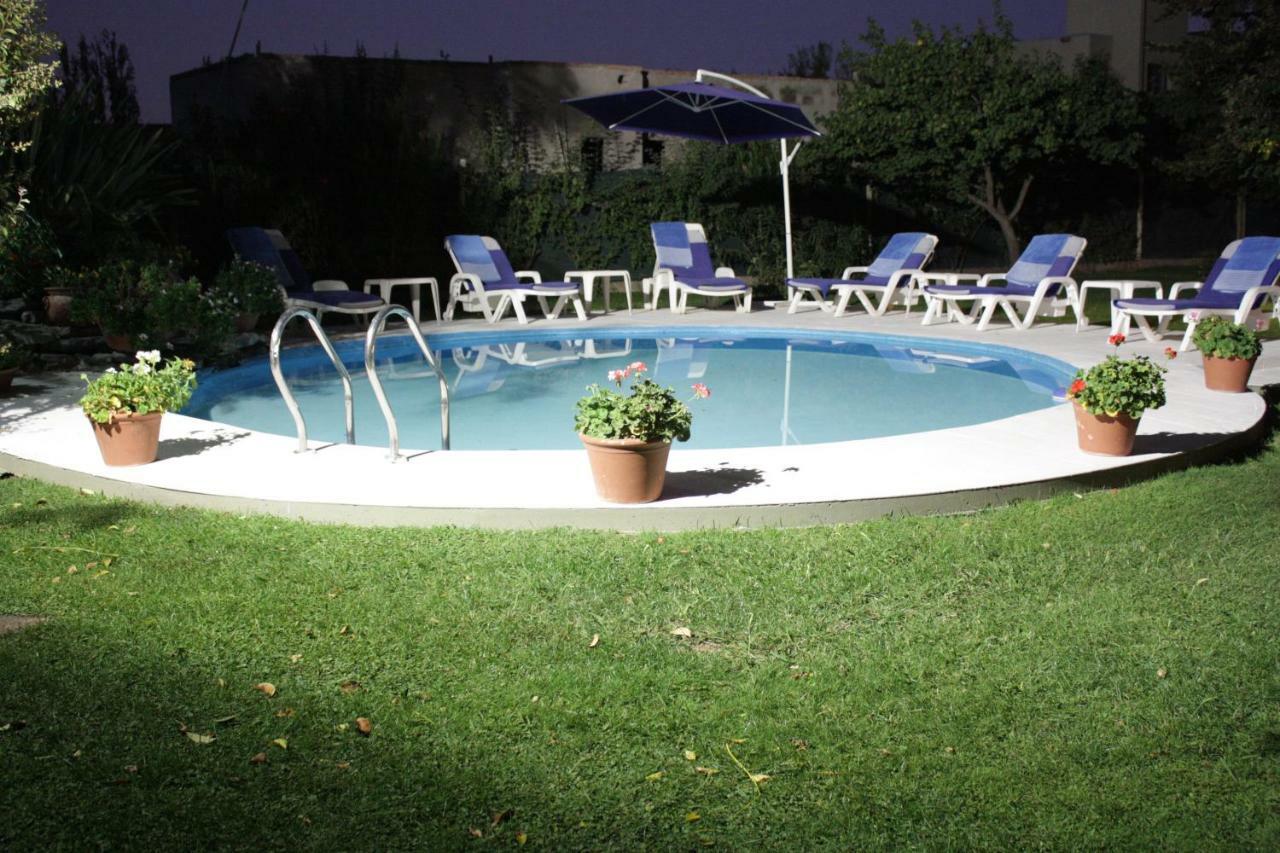 Guest house Carino Rosao 3*