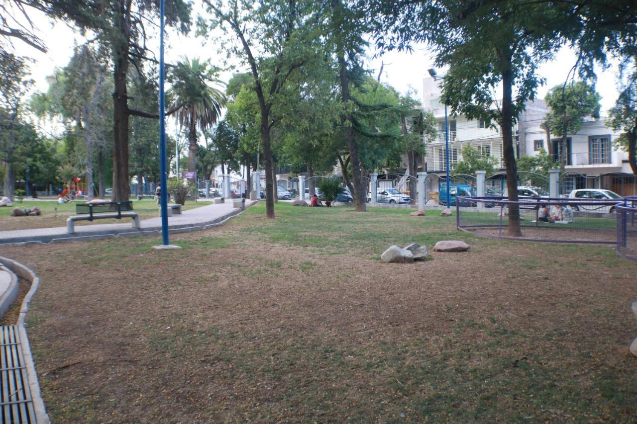 Depto Saenz Peña/ Bombal Sur Apartamento