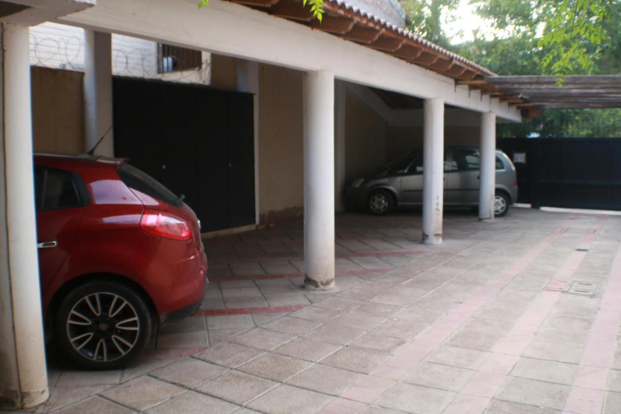 Depto Saenz Peña/ Bombal Sur Apartamento