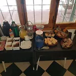 Posada Y Cabanas \