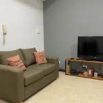 Excelente Y Amplio Dpto 3 Dormitorios C Cochera Privada