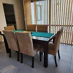 Apartamento Deluxe Senderos del Vino I con cochera