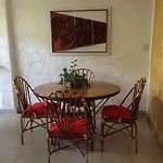 Departamento Frente A Parque Civico