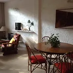 Departamento Frente A Parque Civico