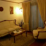816 B&B