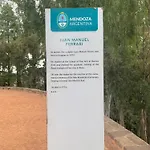 “Vivi Mendoza”