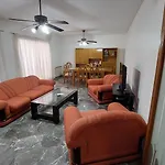 Centrico Apartamento Metros De Peatonal