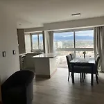 Moderno Departamento Piso 16 Con Pileta