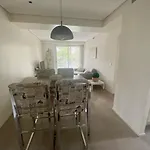Dpto De Alta Categoria, Completo Y Comodo En El Corazon De Mendoza