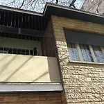 Lindo Y Ubicabidisimo Alojamiento Con Balcon A Mts De Aristides
