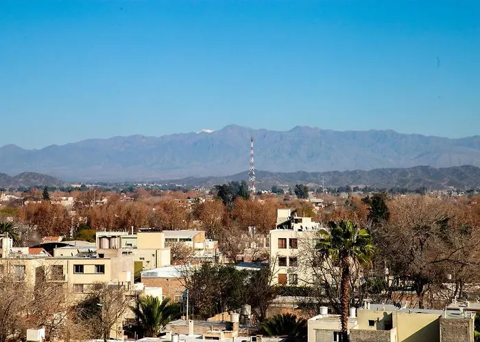 Departamento Con Bella Vista A La Montana Y Ciudad