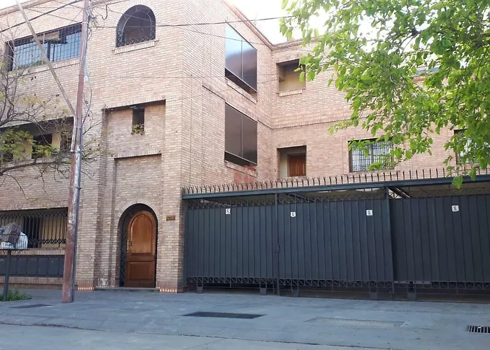 Departamento a 100mts de los Portones del Parque