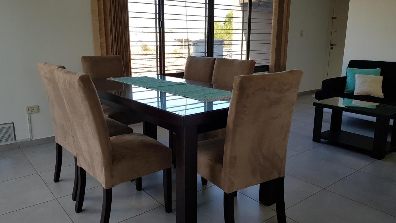 Apartamento Deluxe Senderos Del Vino I Con Cochera Mendoza