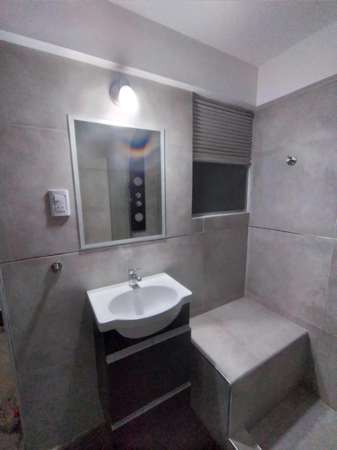 Hermoso Y Amplio Dpto En El Corazon De Muy Cercano A Principales Atracciones Apartment Mendoza