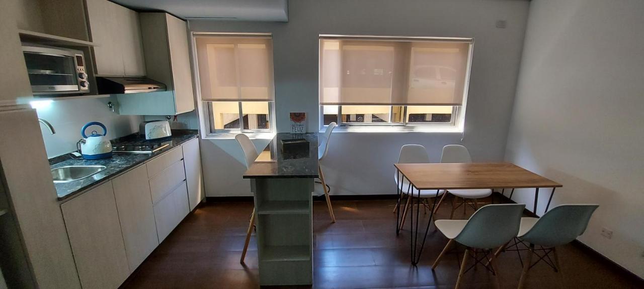 Departamento Con Cochera Muy Bien Ubicado En Ciudad * Mendoza