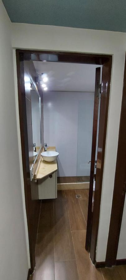 Departamento Con Cochera Muy Bien Ubicado En Ciudad *