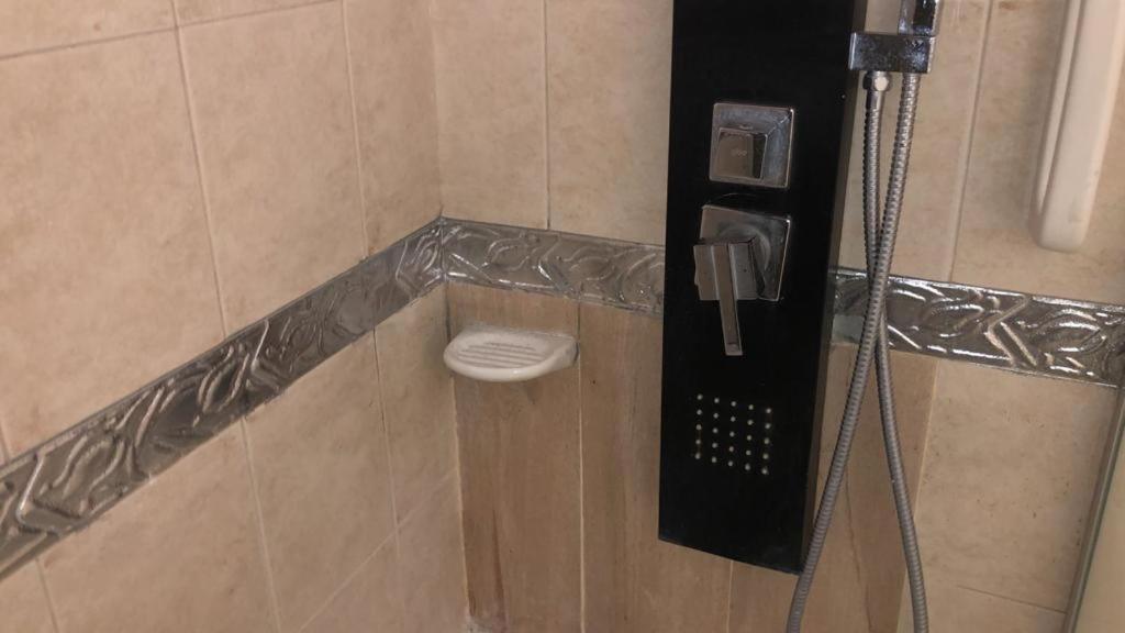 574 Diamante - Desayuno, Cochera, Limpieza Diaria Incluidos Apartment Mendoza