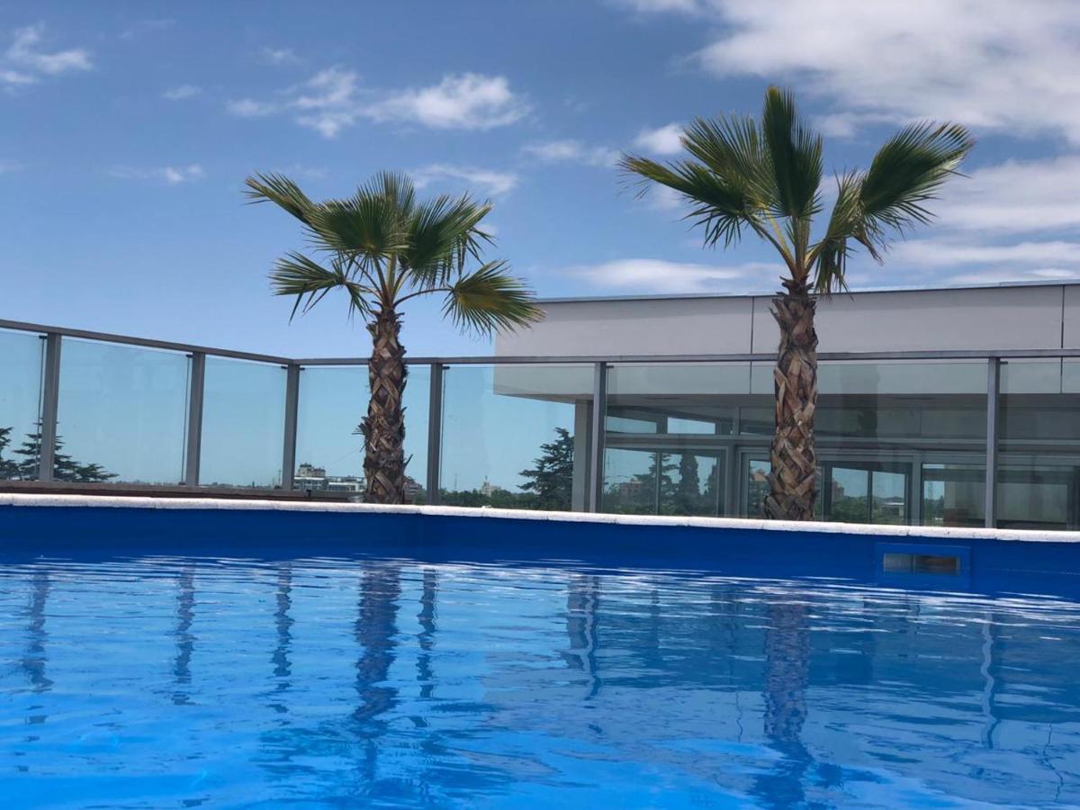 Brisas Apartamento *