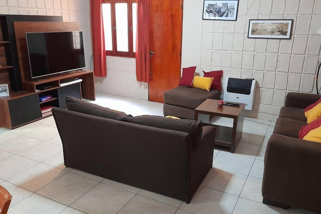 Beautiful House In Quinta Seccion Neighbourhood, With Garage Holiday home