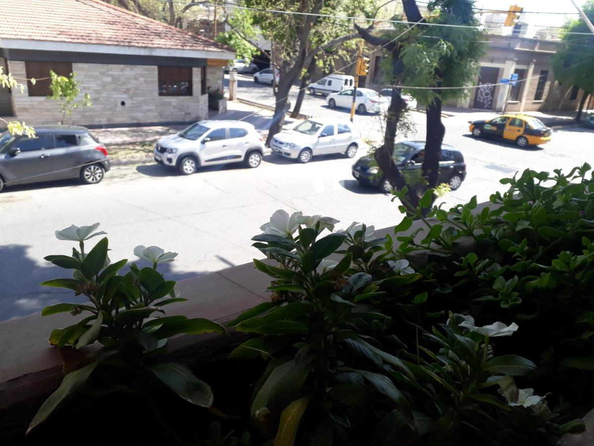 Habitación en casa particular Privada En Hermosa Casa Centrica De Ciudad *