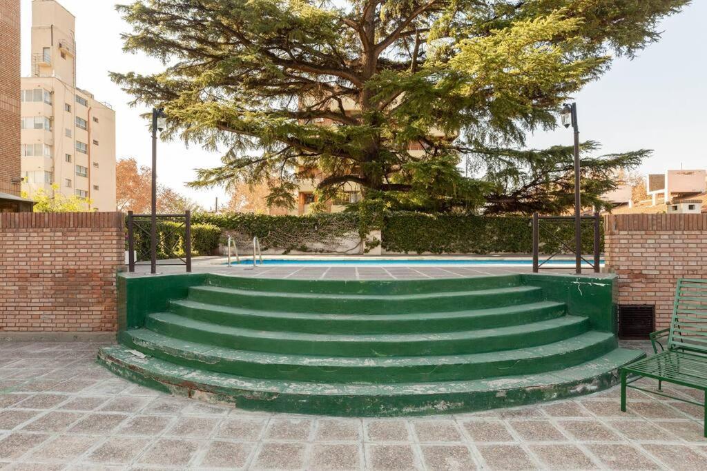 Apartamento Piso Frontal En La Mejor Calle De Mendoza! Mendoza