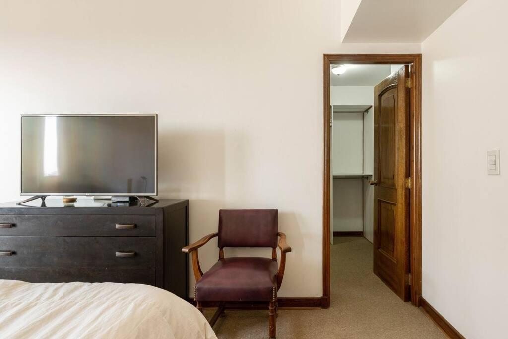 Piso Frontal En La Mejor Calle De Mendoza! Apartamento Mendoza