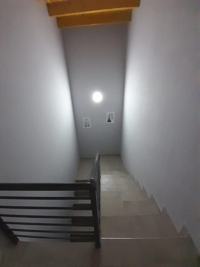 Departamento Amueblado A Estrenar Con Capacidad Hasta 6 Personas Incluye Camas,ropa De Cama , Vajilla Completa, Artefactos De Cocina Eléctricos, Smarttv, 3 , 2 Baños, Patio Con Churasquera Y Cochera Hasta 3 Autos *