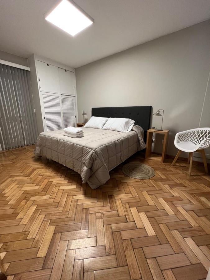 Apartamento Amplio Piso Vintage En Zona Centrica De Mendoza.