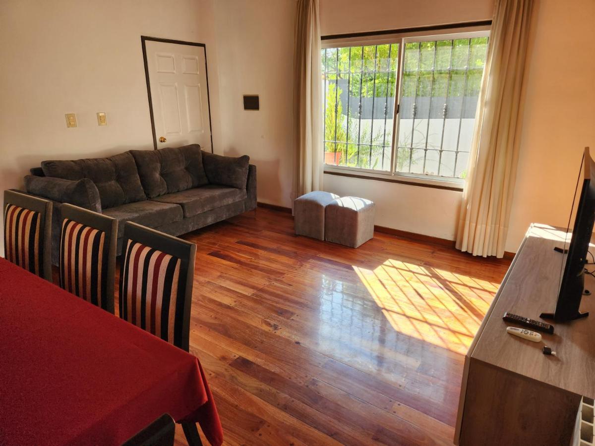 Casa Deluxe Malbec , Barrio Privado, Con Cochera Doble, Jardin Y Churrasquera * Mendoza