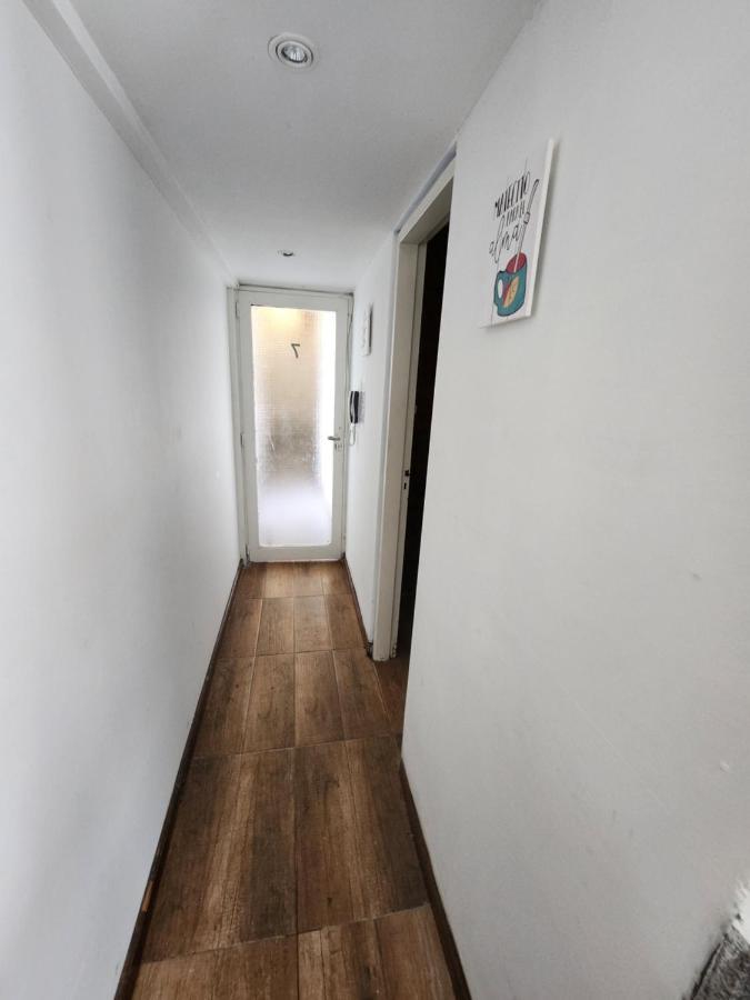 Departamento Ubicadisimo Calle Chile Con Estacionamiento Incluido Capital 7 Apartamento