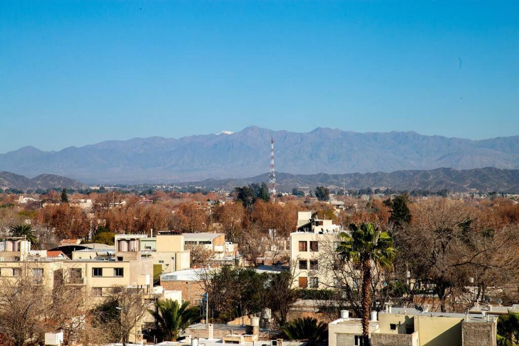 Departamento Con Bella Vista A La Montana Y Ciudad Apartamento