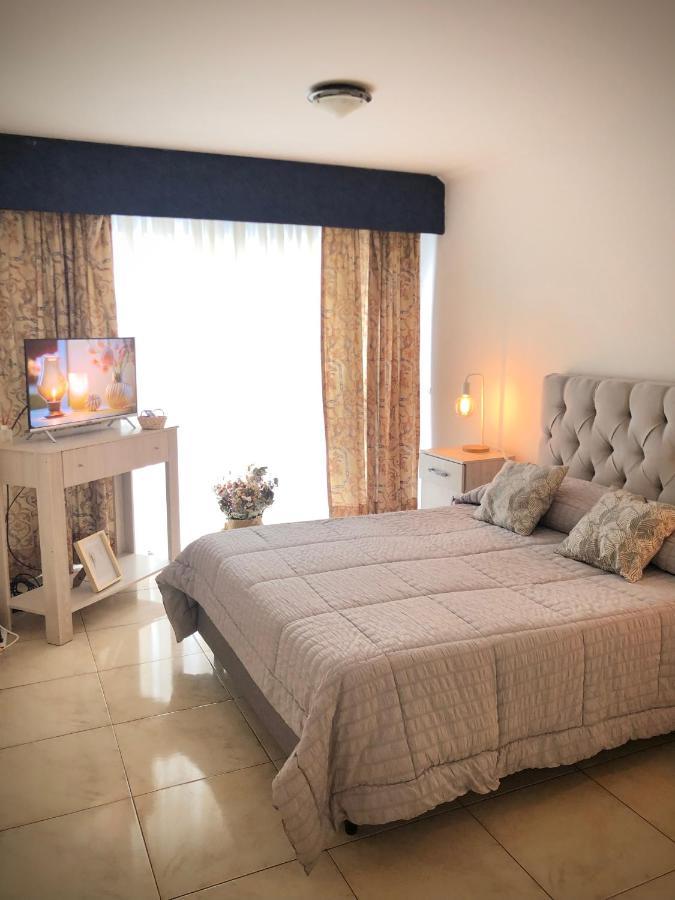 1 Apartamento *