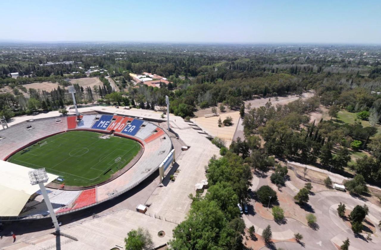 Amplio Y Cómodo En La Mejor Ubicación De La Ciudad De Mendoza