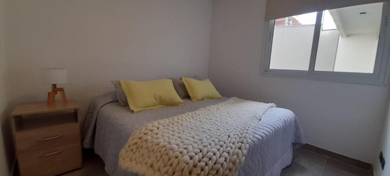 Hermoso Departamento Muy Bien Ubicado, Cercano Calle Aristides