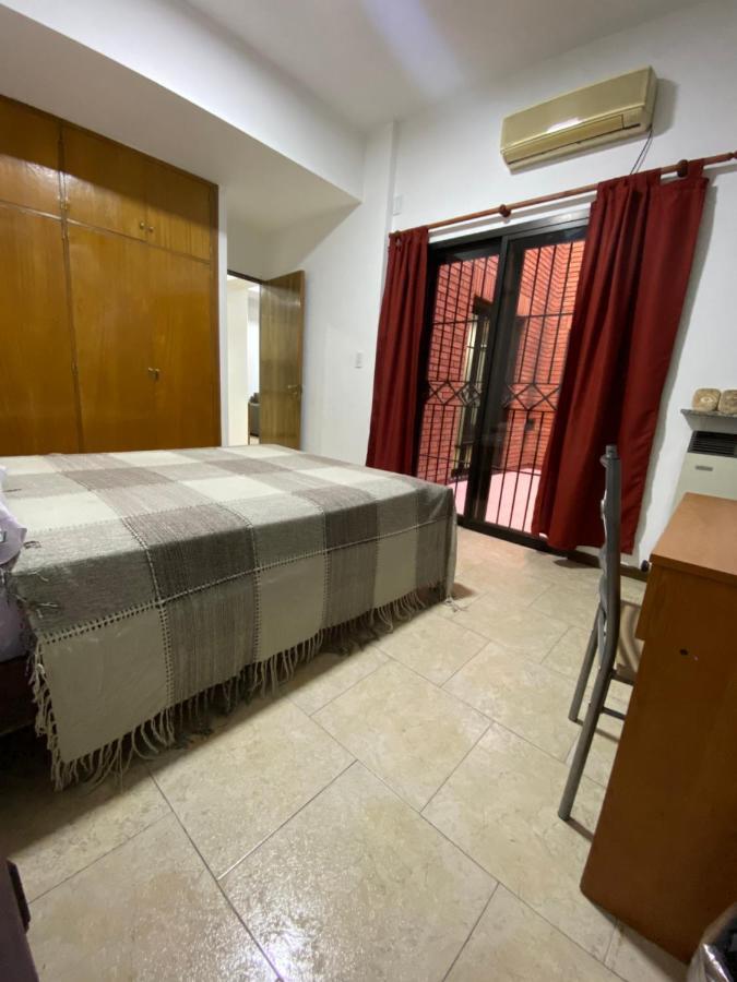 Apartamento Excelente Y Amplio Dpto 3 C Cochera Privada Mendoza