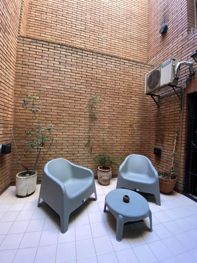Excelente Y Amplio Dpto 3 C Cochera Privada * Mendoza