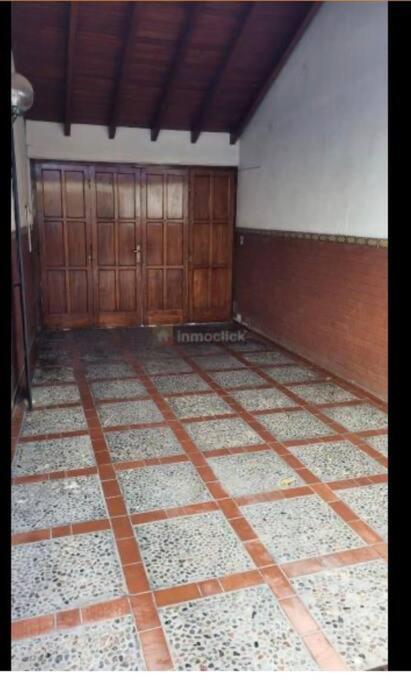 Valentino House Piscina Internet Parking Desayuno Mendoza