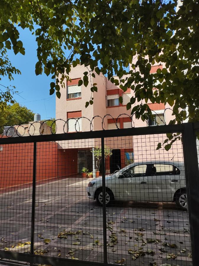 Departamento Centrico Ciudad Belgrano Y Aristides Con Cochera Apartment *