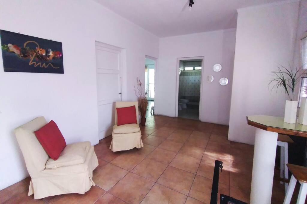 Roxi Aristides Apartment