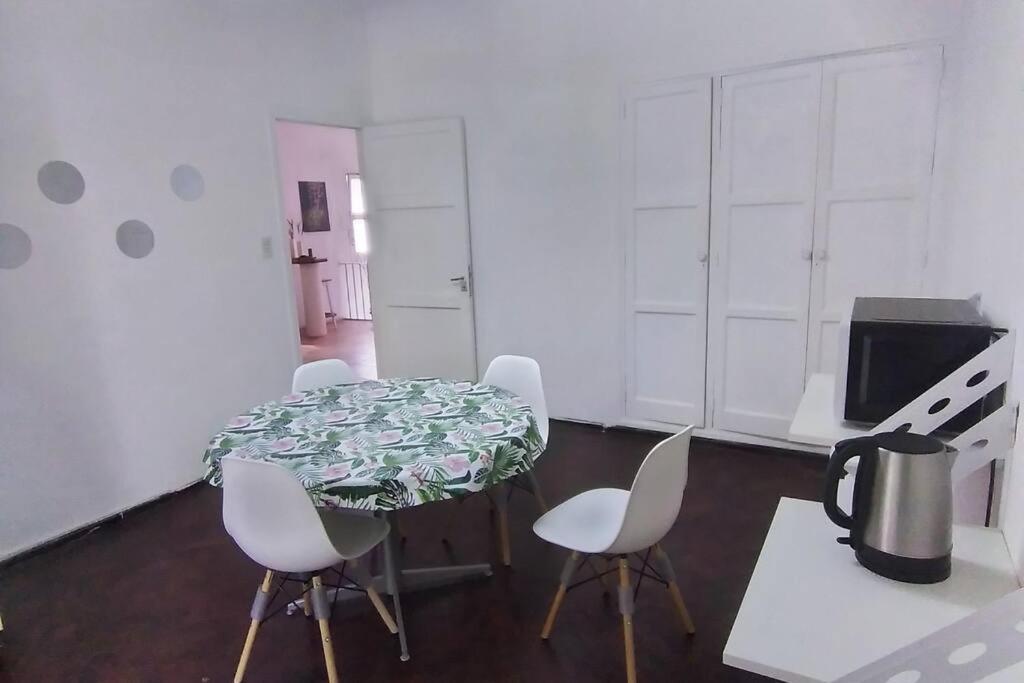 Roxi Aristides Apartment *