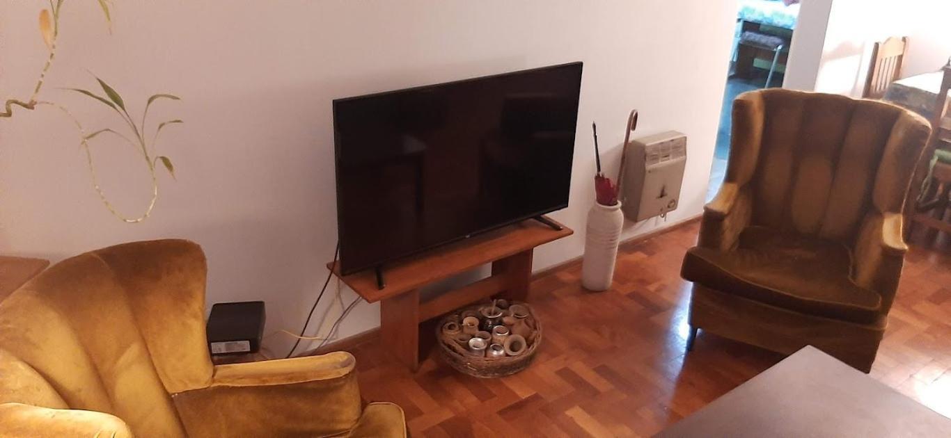 En Departamento Centrico *