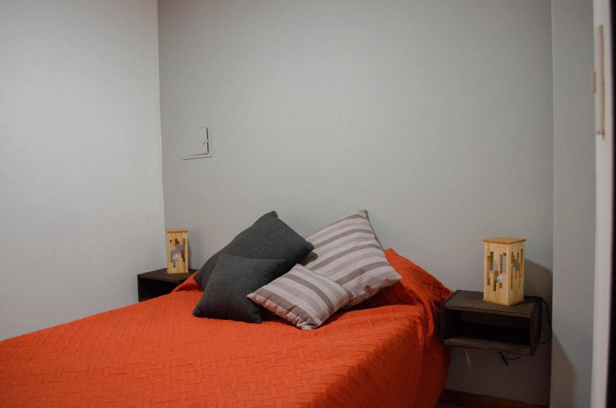 Departamento Amoblado En Pleno Centro De Mendoza. Mendoza
