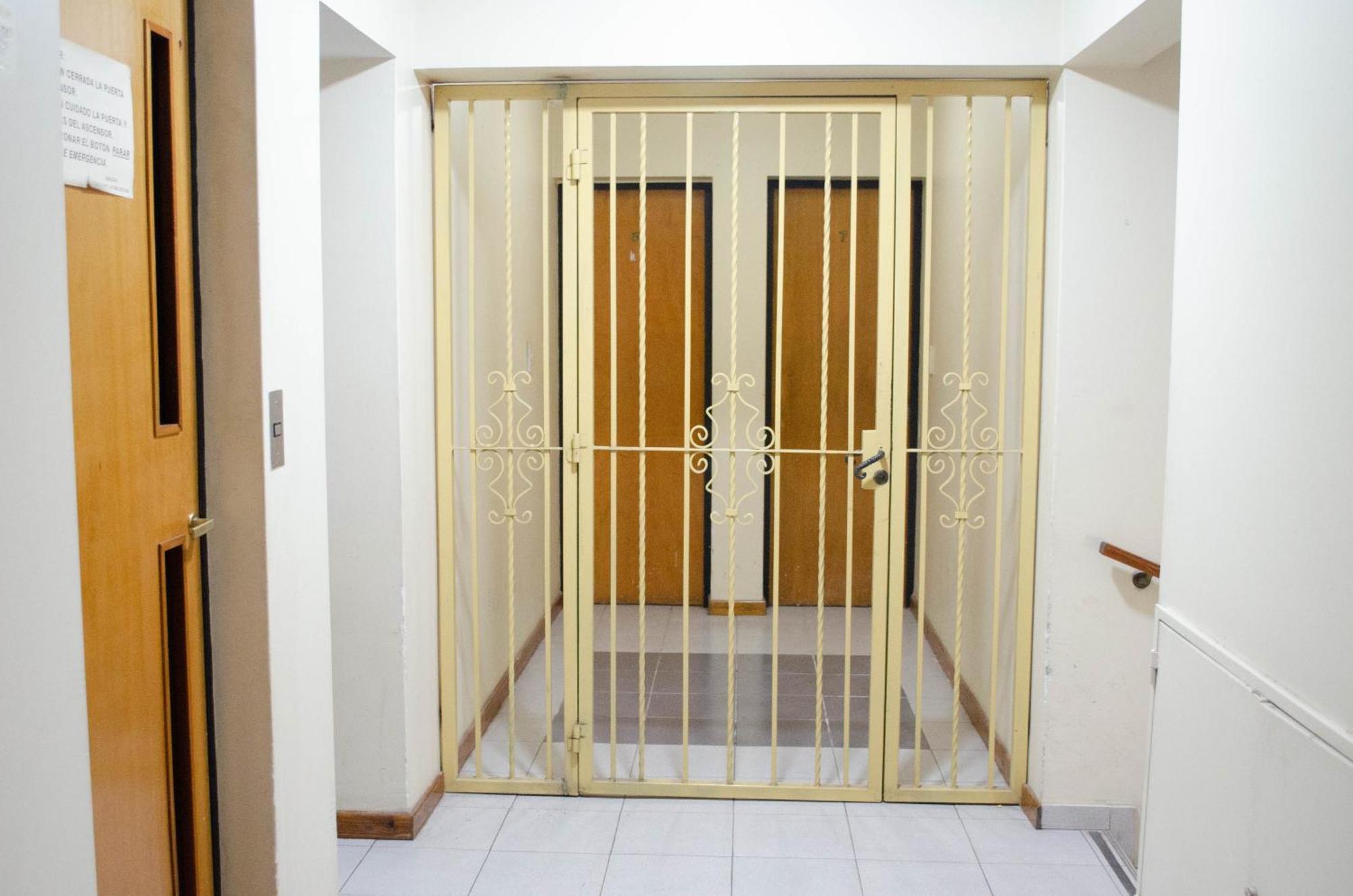 Departamento Amoblado En Pleno Centro De Mendoza. *