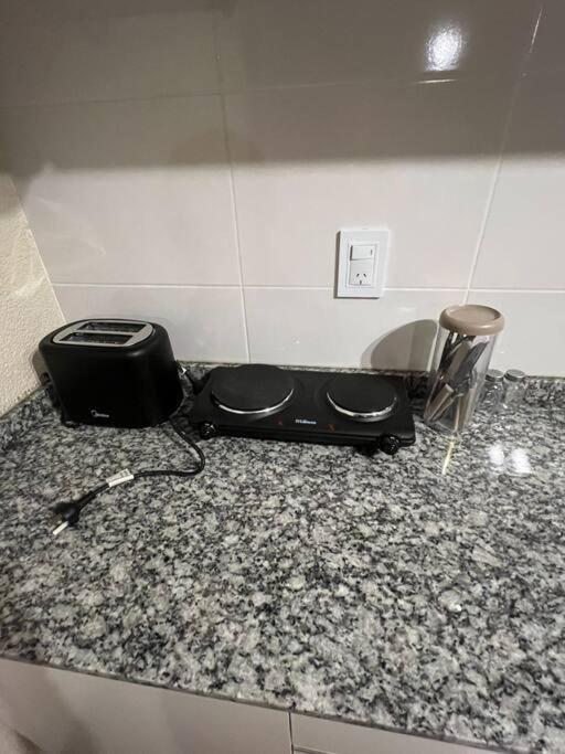 Departamento En Zona Residencial A 20 Metros Del Parque General San Martin *