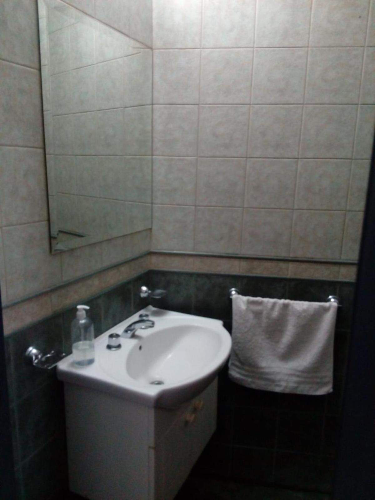 Excelente Departamento Dos Ambientes * Mendoza