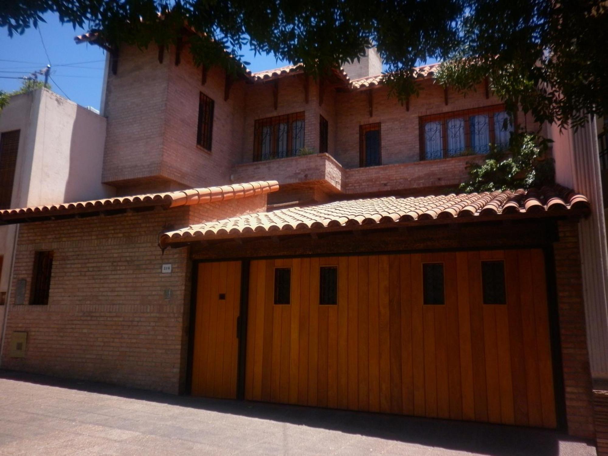 816 3* Mendoza
