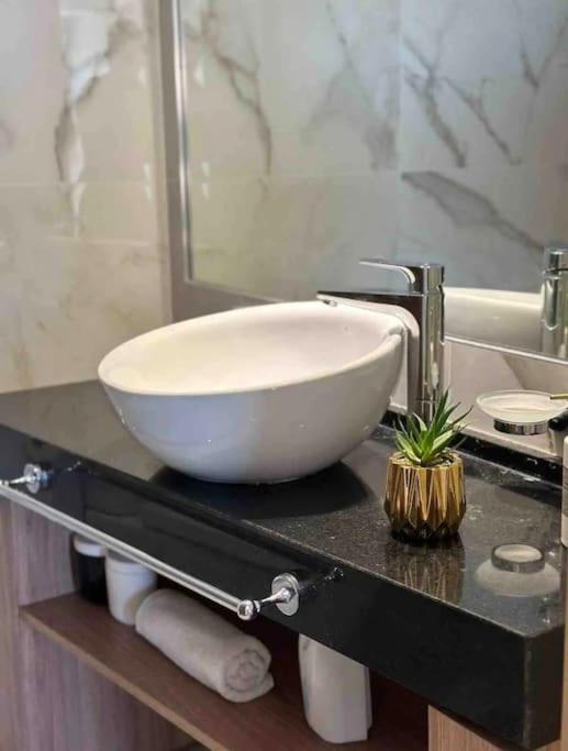 Apartamento Sky 10 Torre Leloir 4pax By Inside